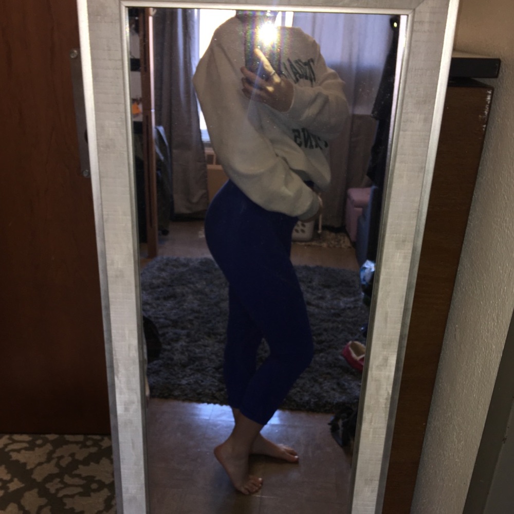 Electric blue lululemon size 4 legging